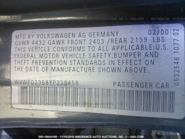 WVWPD23B8YP229458 - 2000 VOLKSWAGEN PASSAT GLX GRAY photo 9