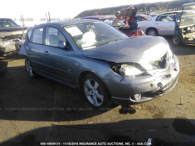 JM1BK344761514917 - 2006 MAZDA 3 HATCHBACK GRAY photo 1