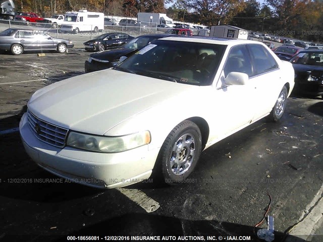 1G6KS54Y81U223397 - 2001 CADILLAC SEVILLE SLS WHITE photo 2