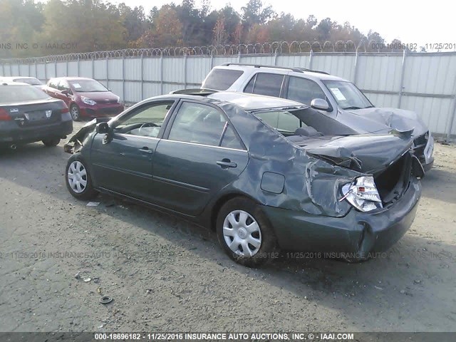 4T1BE32K44U305523 - 2004 TOYOTA CAMRY LE/XLE/SE GREEN photo 3