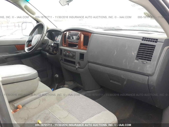 1D7KS28D06J236209 - 2006 DODGE RAM 2500 ST/SLT WHITE photo 5