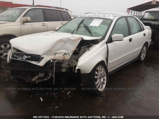 YV1VS27504F075503 - 2004 VOLVO S40 1.9T WHITE photo 2