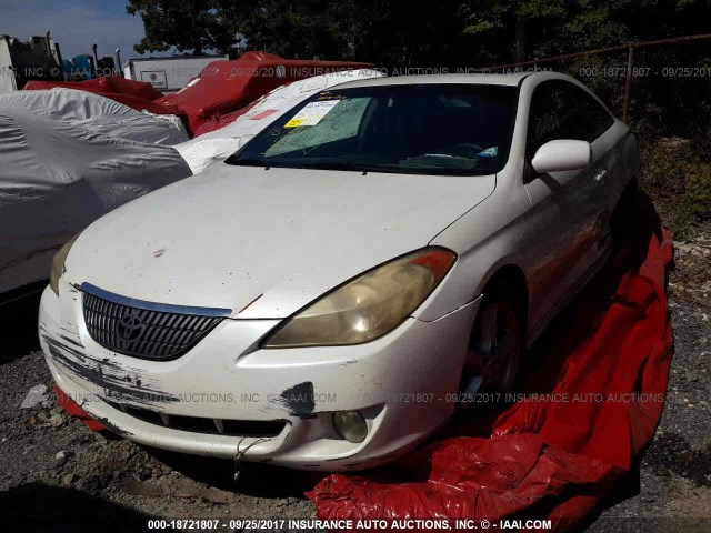 4T1CE38PX6U662151 - 2006 TOYOTA CAMRY SOLARA SE/SLE WHITE photo 2