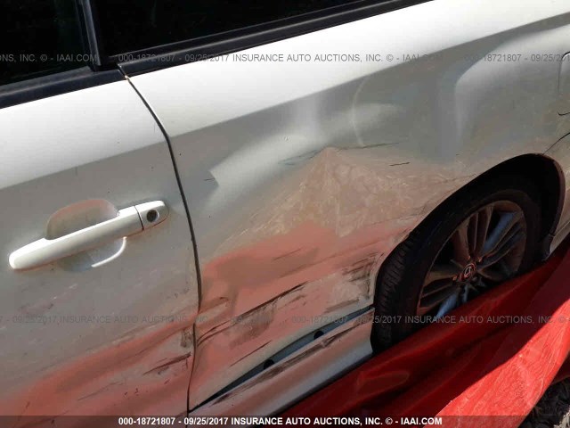 4T1CE38PX6U662151 - 2006 TOYOTA CAMRY SOLARA SE/SLE თეთრი ფოტო 6