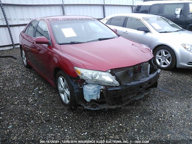 4T1BF3EK2BU187770 - 2011 TOYOTA CAMRY SE/LE/XLE წითელი ფოტო 1