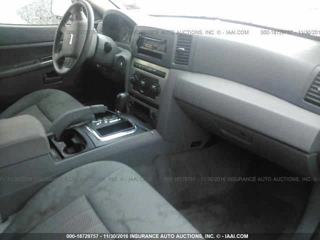 1J4GR48K56C315685 - 2006 JEEP GRAND CHEROKEE LAREDO/COLUMBIA/FREEDOM 红色 照片 5