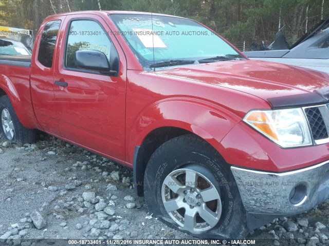 1N6AD06WX5C413972 - 2005 NISSAN FRONTIER KING CAB LE/SE/OFF ROAD RED photo 6