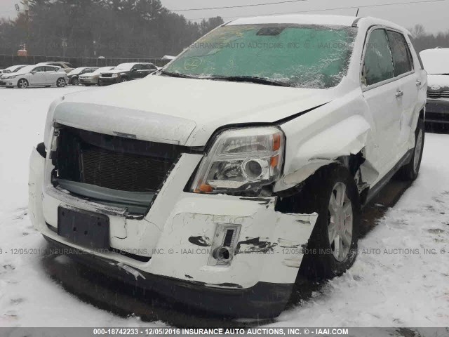 2GKALMEK0D6206790 - 2013 GMC TERRAIN SLE WHITE photo 6