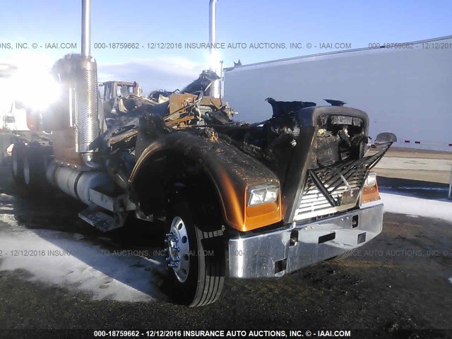 1FUJAPCG04DM24398 - 2004 FREIGHTLINER FLD132XL FLD132 XL CLASSIC Unknown photo 1