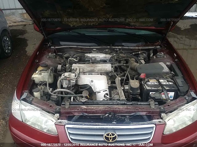 4T1BG22K21U820228 - 2001 TOYOTA CAMRY CE/LE/XLE 红色 照片 10
