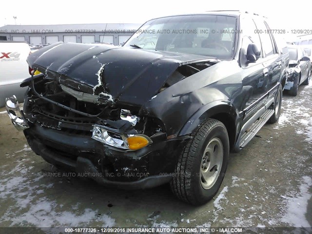 5LMPU28L5WLJ57696 - 1998 LINCOLN NAVIGATOR BLACK photo 2