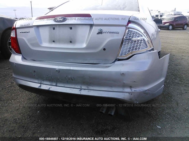 3FADP0L30AR406614 - 2010 FORD FUSION HYBRID SILVER photo 6