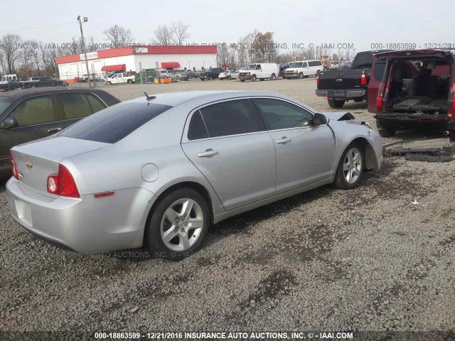 1G1ZB5E15BF200171 - 2011 CHEVROLET MALIBU LS ვერცხლისფერი ფოტო 4