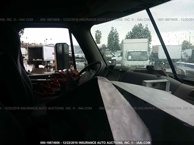 1FUJGEDR2BLBB4127 - 2011 FREIGHTLINER CASCADIA 125  BURGUNDY photo 5