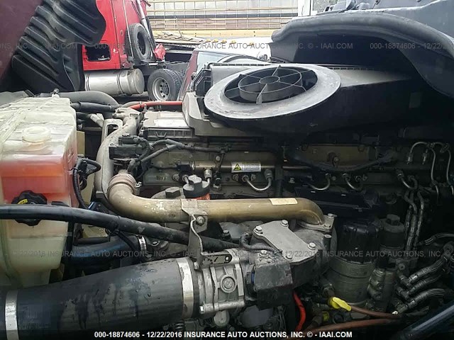 1FUJGEDR2BLBB4127 - 2011 FREIGHTLINER CASCADIA 125  BURGUNDY photo 9