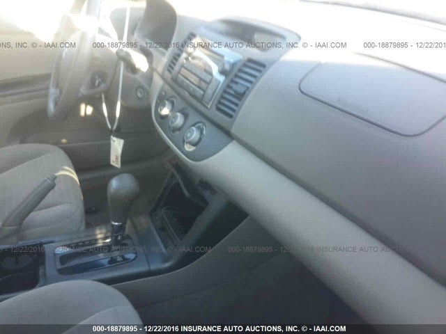 4T1BE32K85U020454 - 2005 TOYOTA CAMRY LE/XLE/SE 黑色 照片 5