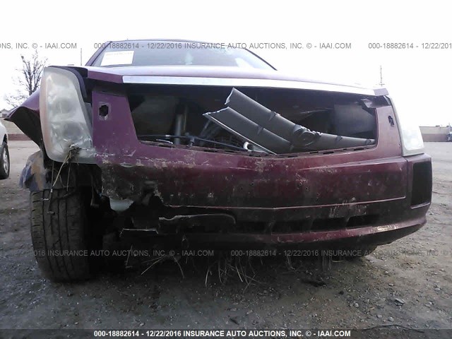 1GYEE637X60213057 - 2006 CADILLAC SRX MAROON photo 6