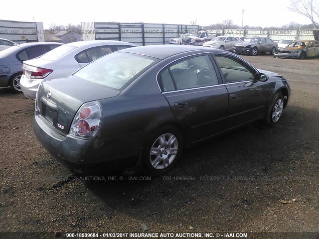 1N4AL11E75N461448 - 2005 NISSAN ALTIMA S/SL GRAY photo 4