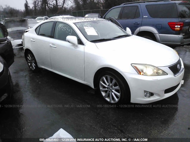 JTHCK262792032195 - 2009 LEXUS IS 250 WHITE photo 1