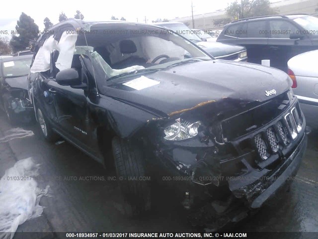 1C4NJDEB6GD663564 - 2016 JEEP COMPASS LATITUDE 黑色 照片 1