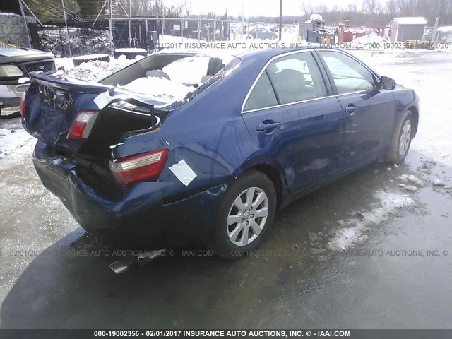 4T1BE46K27U067319 - 2007 TOYOTA CAMRY NEW GENERAT CE/LE/XLE/SE BLUE photo 4