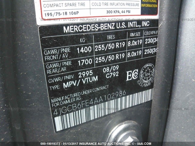 4JGCB6FE4AA102986 - 2010 MERCEDES-BENZ R 350 4MATIC GRAY photo 9