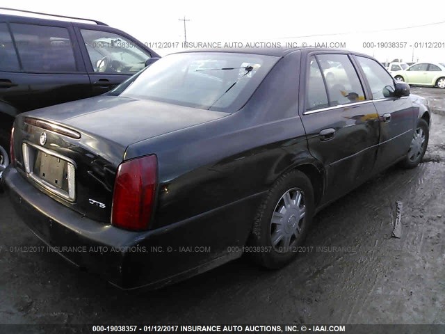 1G6KF57922U186745 - 2002 CADILLAC DEVILLE DTS GRAY photo 4