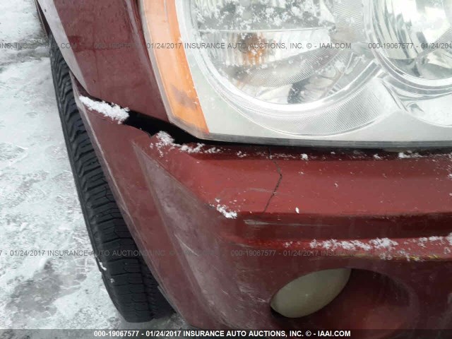 1J8HR58N37C594879 - 2007 JEEP GRAND CHEROKEE LIMITED RED photo 6