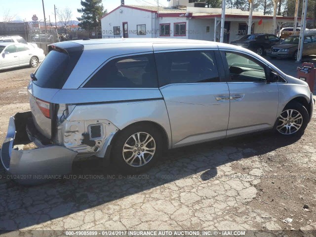 5FNRL5H62CB045273 - 2012 HONDA ODYSSEY EXL ნაცრისფერი ფოტო 4