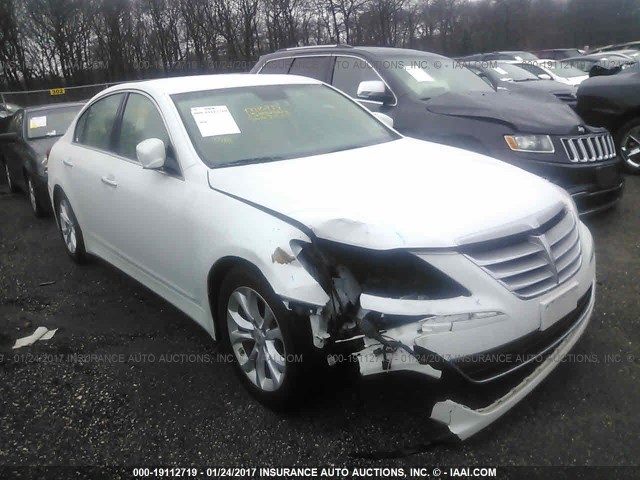 KMHGC4DD6DU212258 - 2013 HYUNDAI GENESIS 3.8L WHITE photo 1