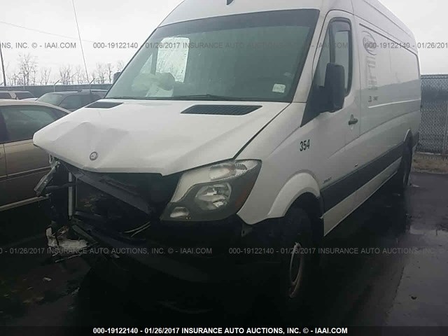 WD3BE8DCXF5999391 - 2015 MERCEDES-BENZ SPRINTER 2500 WHITE photo 2