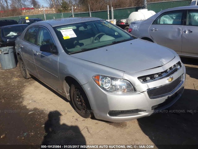 1G1ZB5E07CF105975 - 2012 CHEVROLET MALIBU LS 银色 照片 1