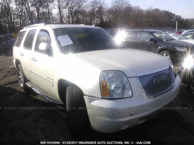 1GKUCEEF5AR185747 - 2010 GMC YUKON DENALI WHITE photo 1