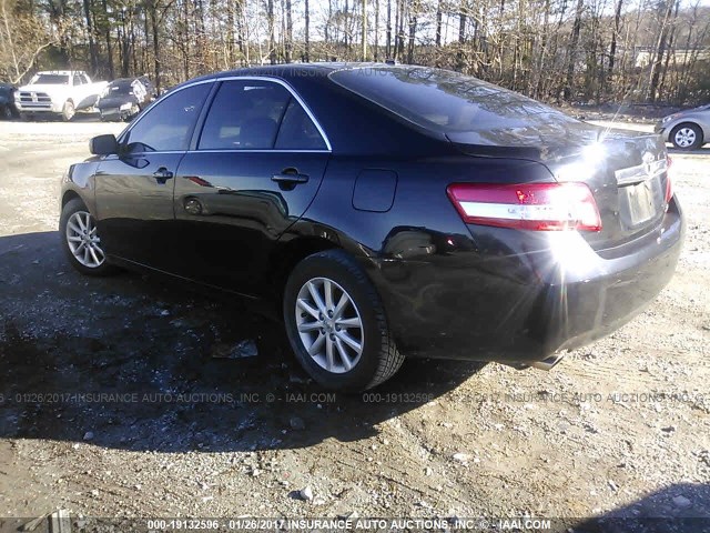 4T1BK3EK4BU131826 - 2011 TOYOTA CAMRY SE/LE/XLE BLACK photo 3