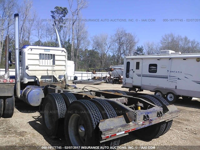 1FUPYCYB6JH320997 - 1988 FREIGHTLINER FLC-64T FLC BLUE photo 3