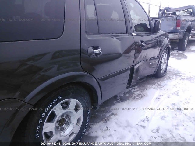 5LMFU28536LJ03844 - 2006 LINCOLN NAVIGATOR GRAY photo 6
