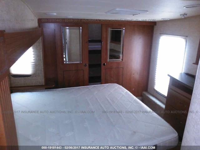 4X4FSAM27FJ030809 - 2015 FOREST RIVER SANDPIPER  米色 照片 5