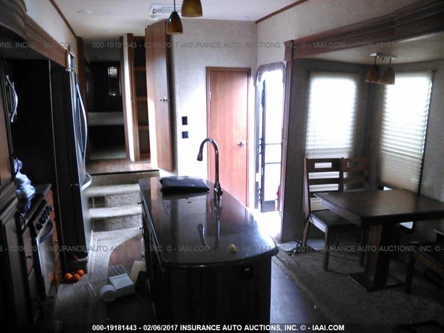 4X4FSAM27FJ030809 - 2015 FOREST RIVER SANDPIPER  米色 照片 8