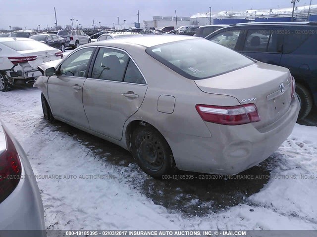 4T4BE46K79R119424 - 2009 TOYOTA CAMRY SE/LE/XLE GOLD photo 3