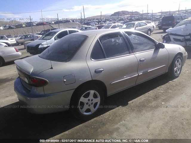 1G1JF52F457110834 - 2005 CHEVROLET CAVALIER LS GOLD photo 4