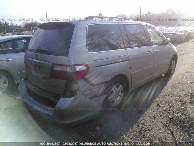 5FNRL38607B442913 - 2007 HONDA ODYSSEY EXL SILVER photo 4