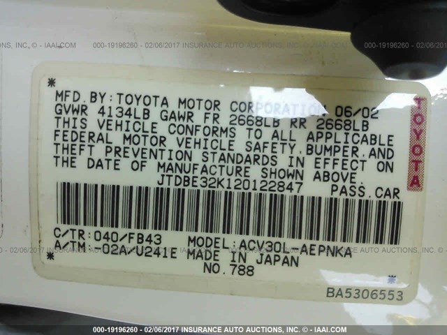 JTDBE32K120122847 - 2002 TOYOTA CAMRY LE/XLE/SE 白色 照片 9