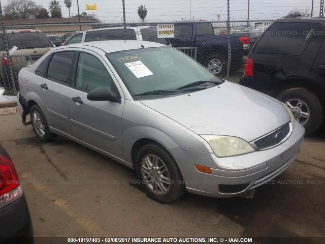 1FAFP34N97W111740 - 2007 FORD FOCUS ZX4/S/SE/SES 银色 照片 1