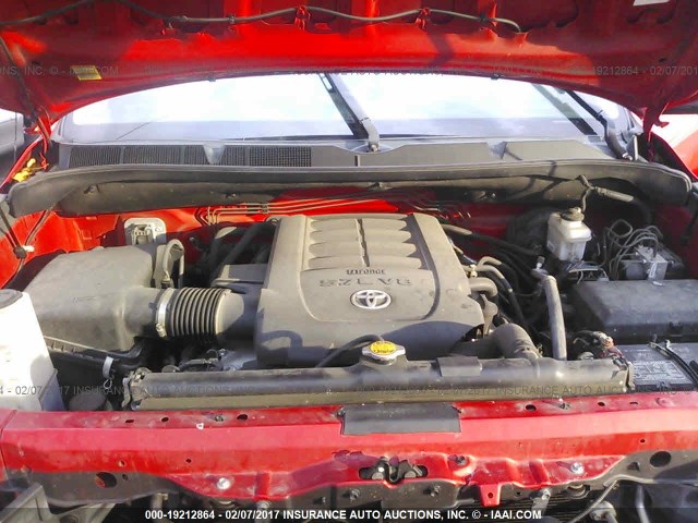 5TFDW5F15BX187081 - 2011 TOYOTA TUNDRA CREWMAX SR5 RED photo 10