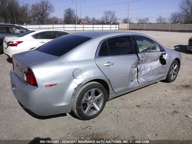 1G1ZC5EU4BF272454 - 2011 CHEVROLET MALIBU 1LT 银色 照片 4