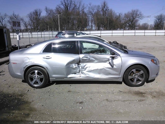 1G1ZC5EU4BF272454 - 2011 CHEVROLET MALIBU 1LT 银色 照片 6
