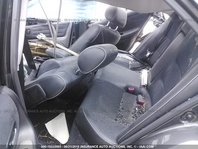 JTHBD192130072075 - 2003 LEXUS IS 300 GRAY photo 8