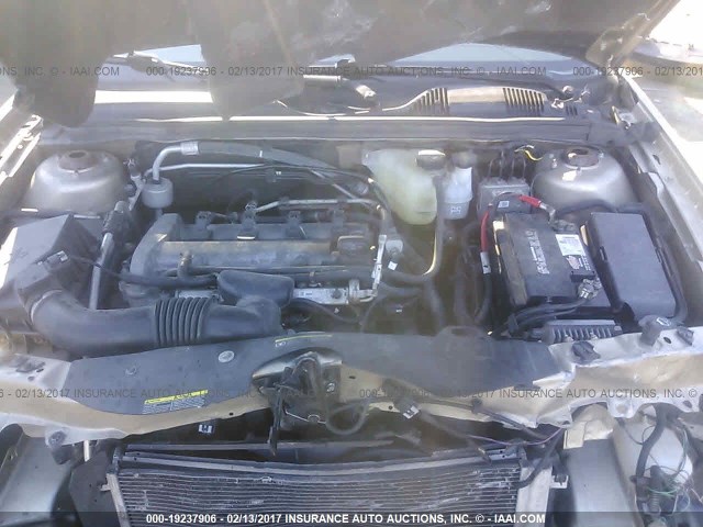 1G1ZS58F38F130718 - 2008 CHEVROLET MALIBU LS Qızıl foto 10