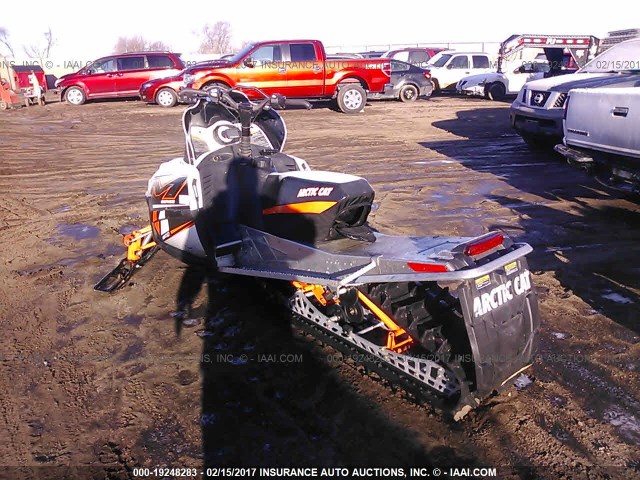 4UF11SNW6BT105422 - 2011 ARCTIC CAT SNOWPRO 800  WHITE photo 3