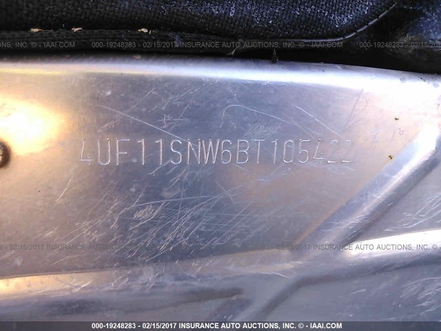 4UF11SNW6BT105422 - 2011 ARCTIC CAT SNOWPRO 800  WHITE photo 9